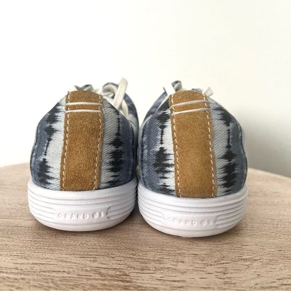 Cole Haan Grand Crosscourt Lace Uo Low Top Sneakers in Blue and White Size 7.5 - Picture 3 of 6